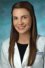 Elyse McGlumphy '09, MD