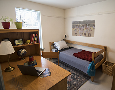 Western Shore bedroom