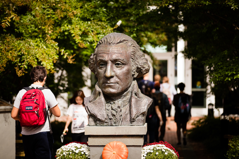 Washington College George Statue